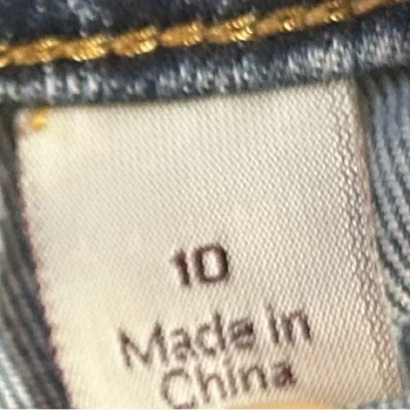 Carhartt Women's Denim Shorts Size 10 Slim Fit Leg Rolled Cuff - Picture 3 of 6